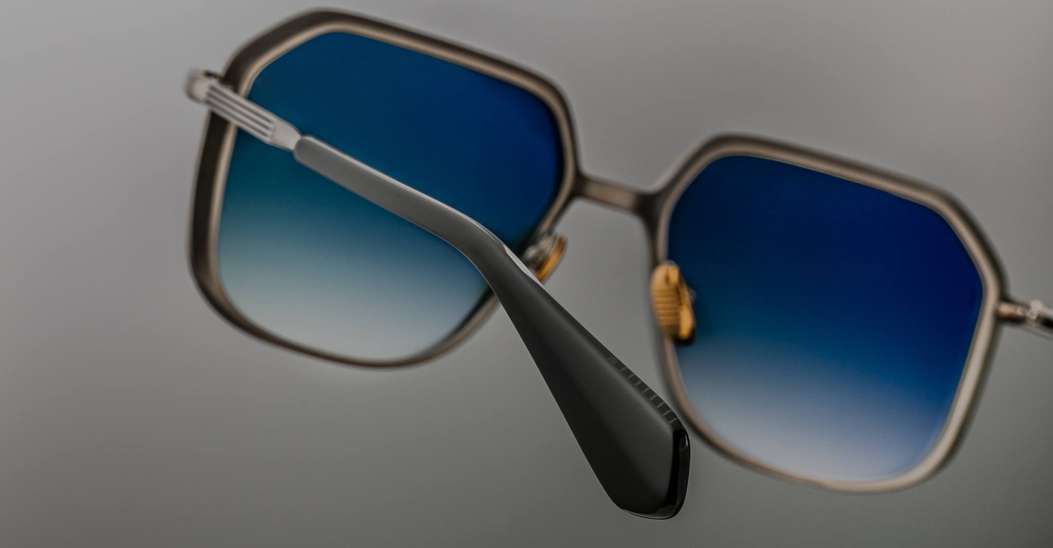 Jacques Marie Mage Aida in Silver JMMID-41