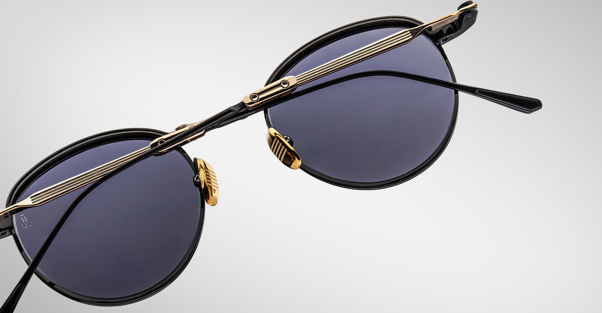 Detailed view of the back of the Jacques Marie Mage Archibald Sunglass in CIA Colorway