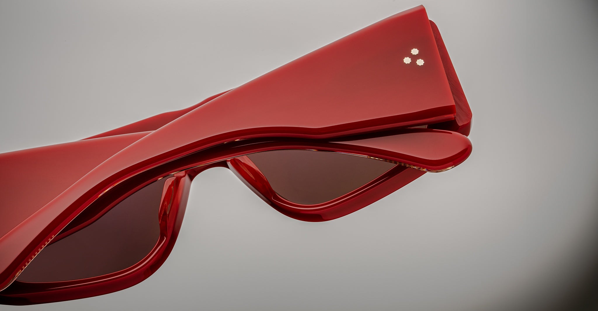 Jacques Marie Mage Cliff in Vermillion JMMCLF-8L