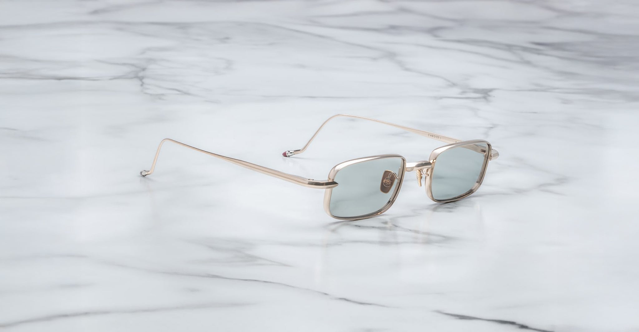 Jacques Marie Mage Dusk in Light Gold JMMSK-54