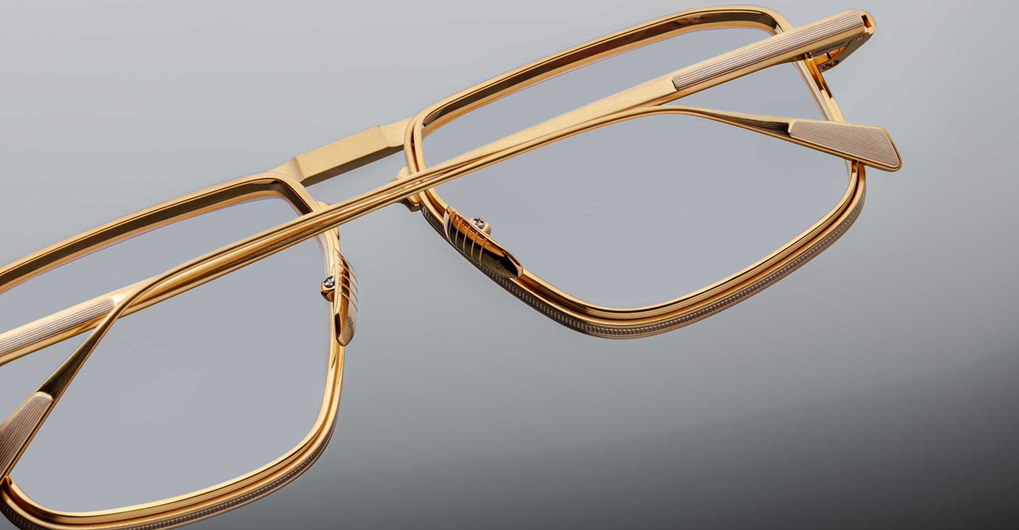 Jacques Marie Mage Earl Frame in Gold JMMERRX-40