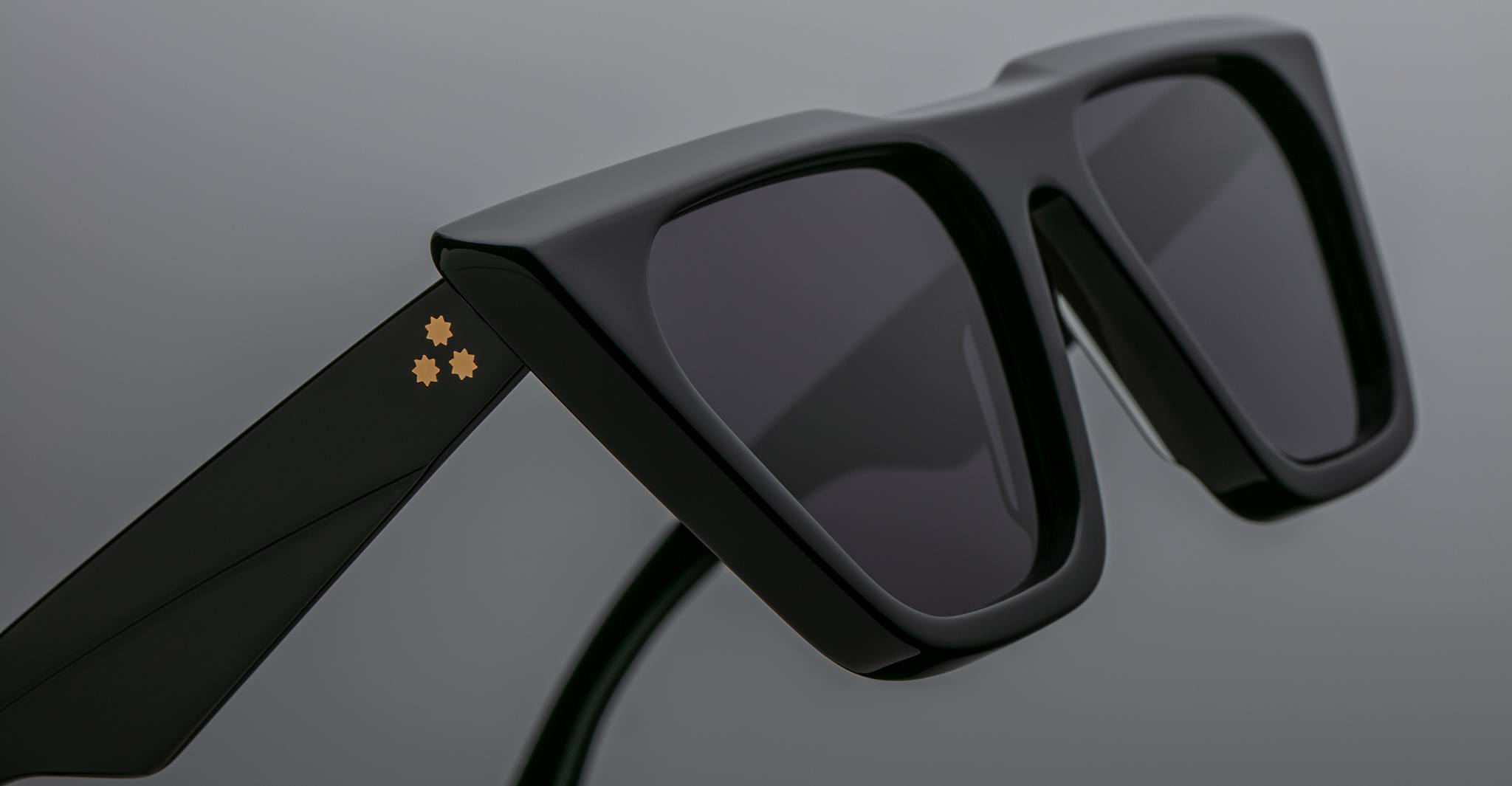 Jacques Marie Mage Eva in Black JMMEA-88