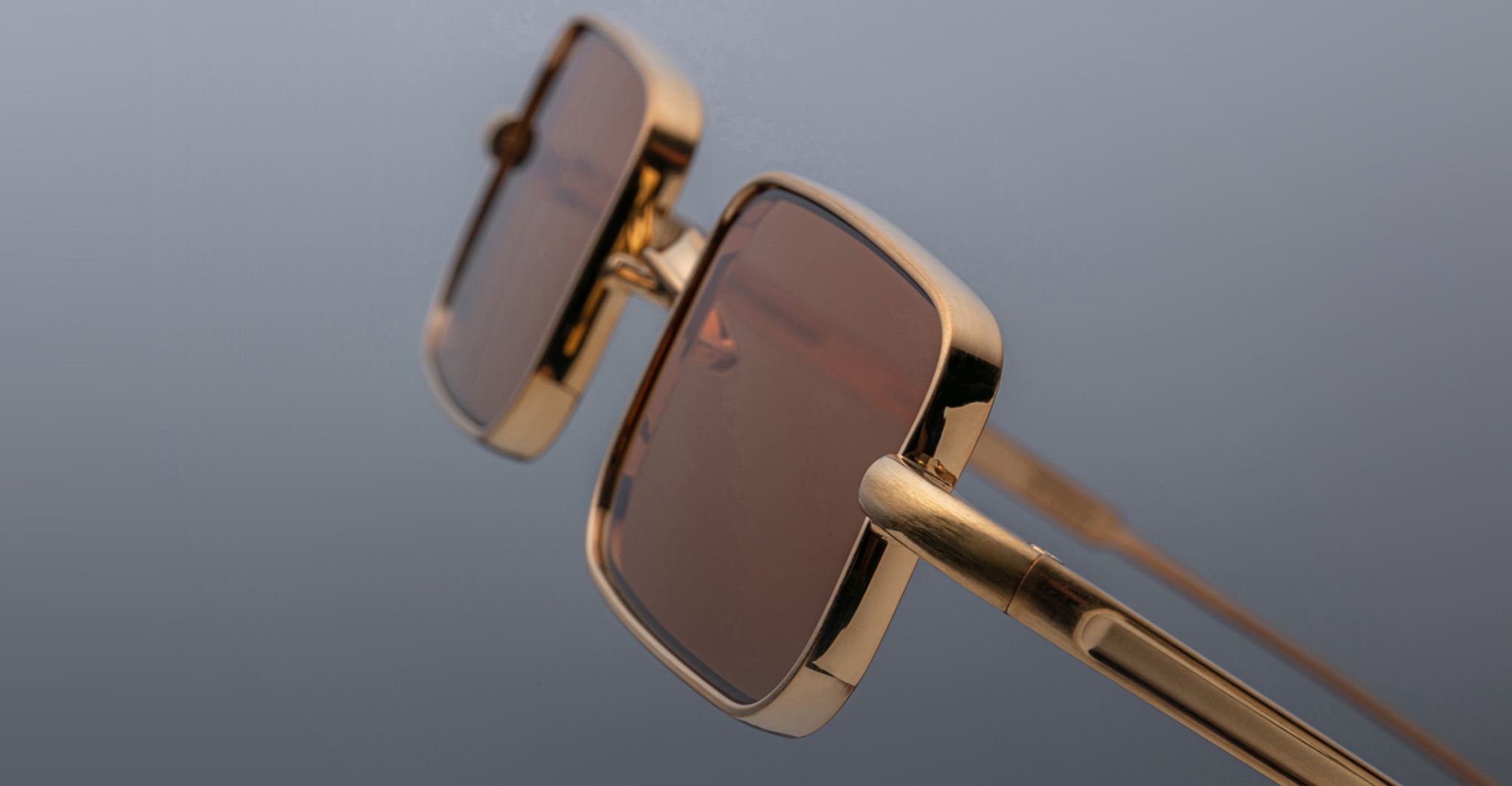 Jacques Marie Mage Fatale in Gold JMMFL-40