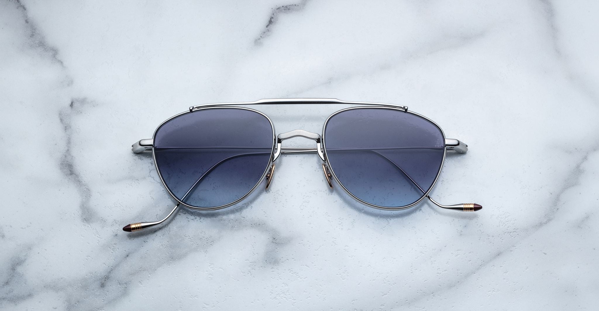 Jacques Marie Mage Flynn in Silver JMMFY-41