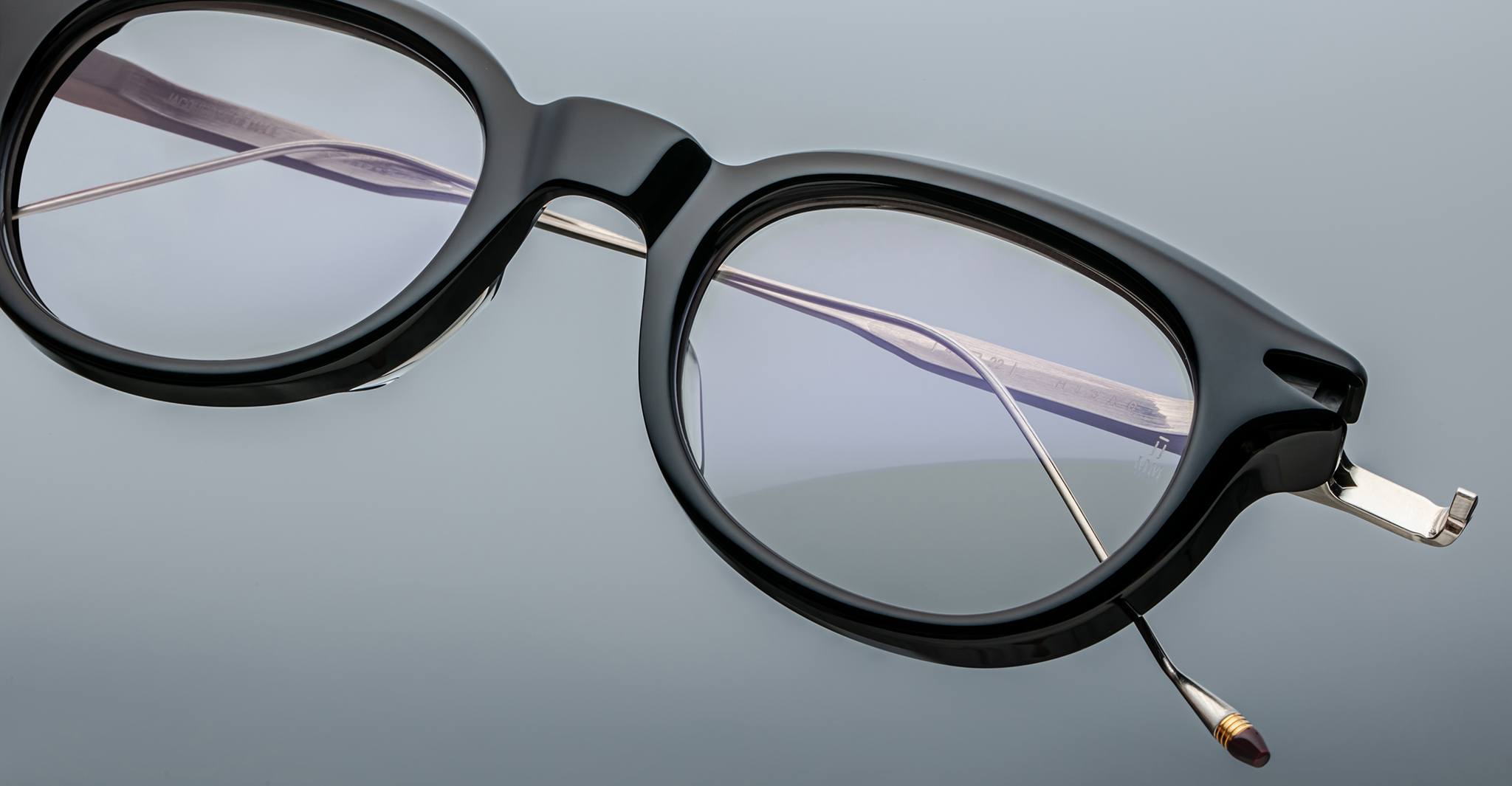 Jacques Marie Mage Hisao in Noir JMMHIRX-01