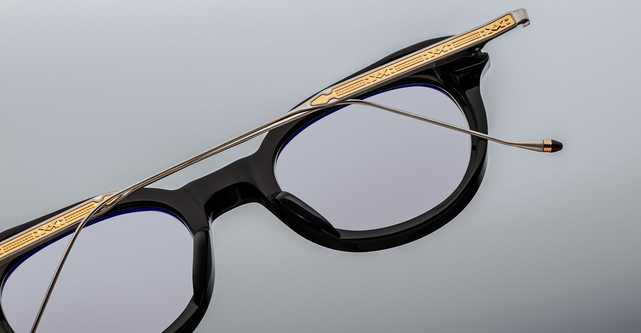 Jacques Marie Mage Hisao in Noir JMMHIRX-01