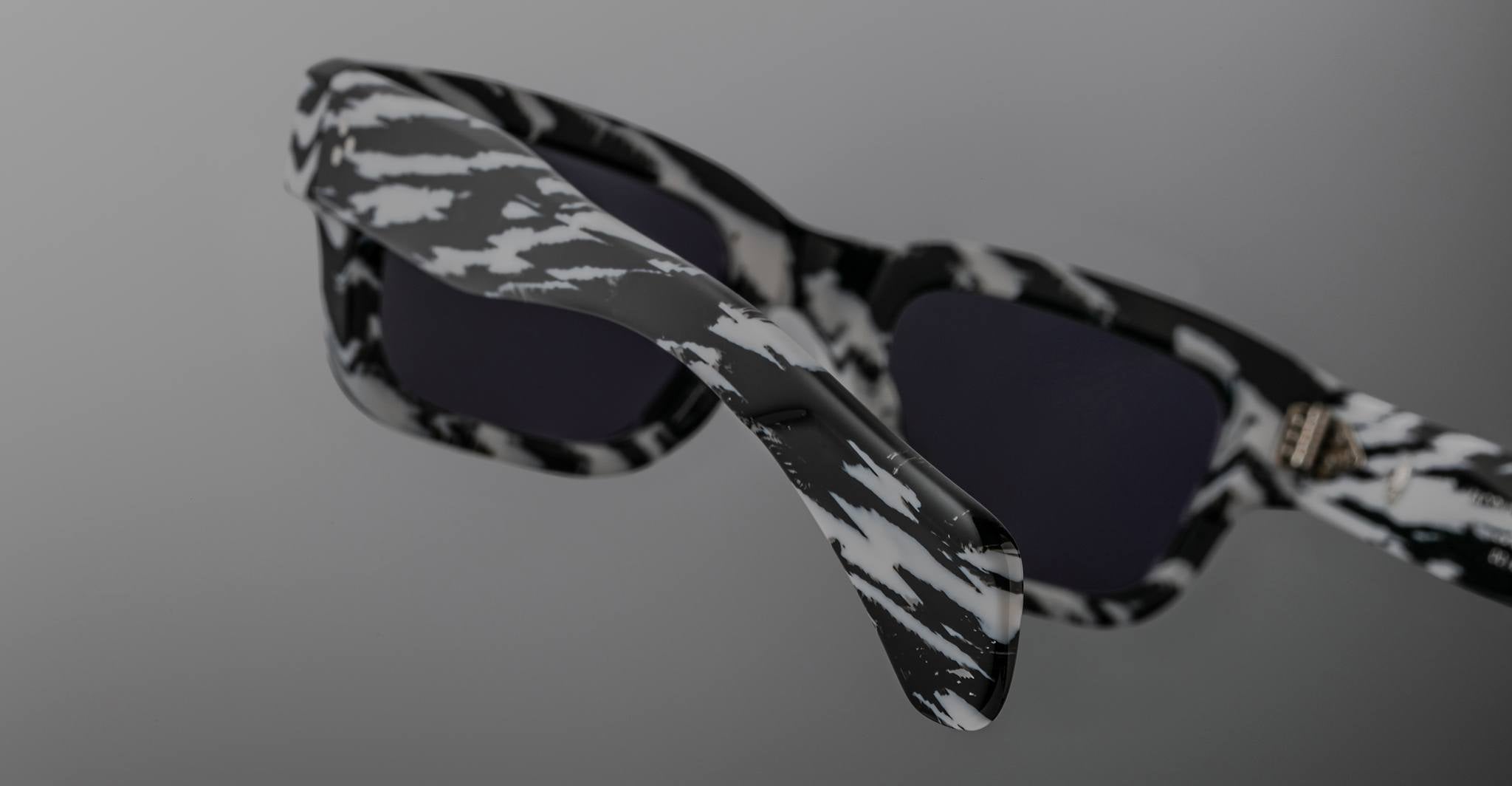 Jacques Marie Mage Jeff in Zebra JMMJF-10G