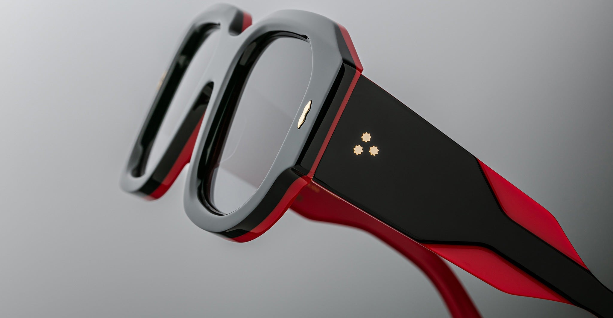 Jacques Marie Mage Lacy in Nightfall JMMLC-9N