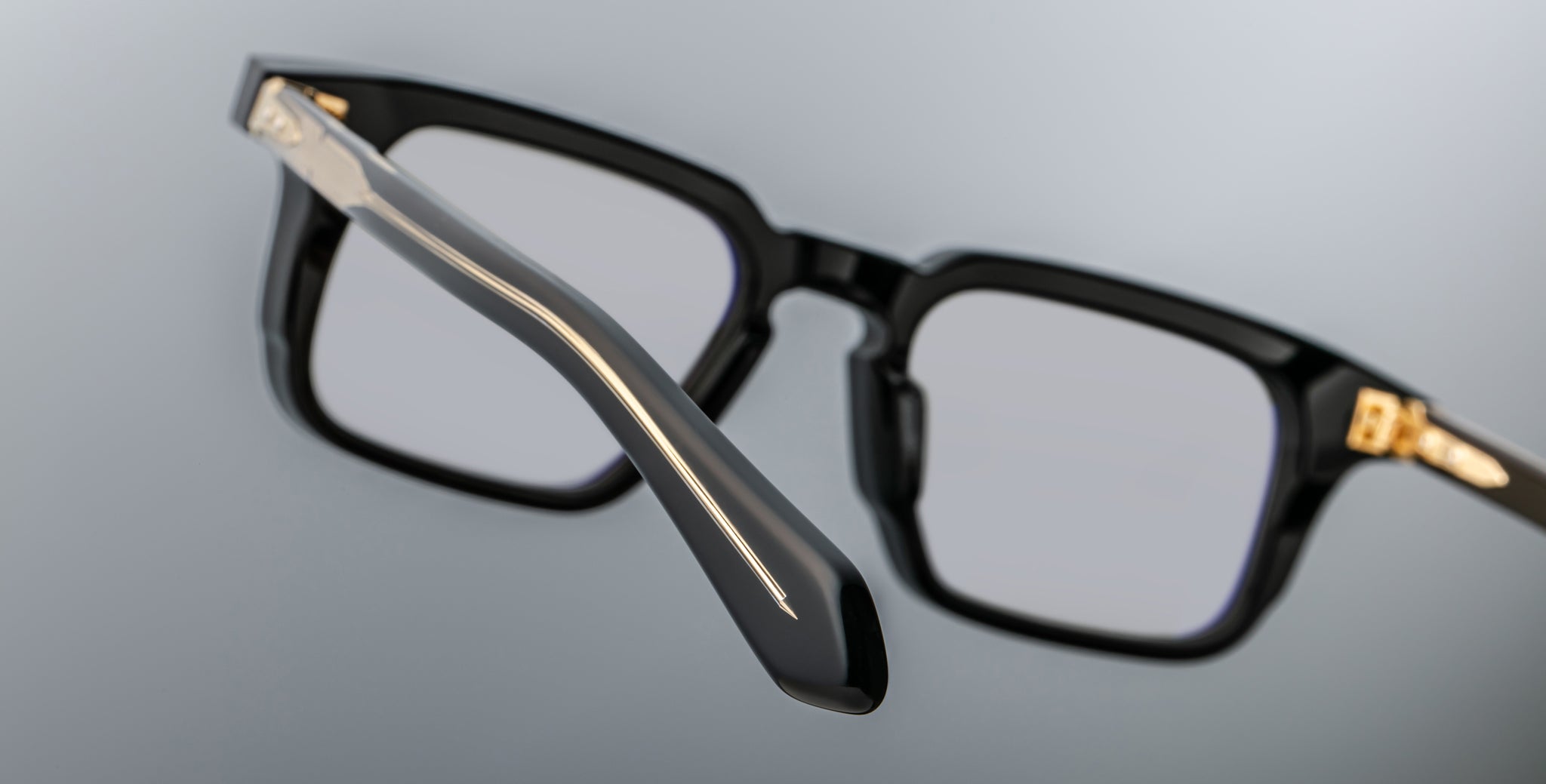Jacques Marie Mage Moscova Frame in Stallion JMMMSRX-13F