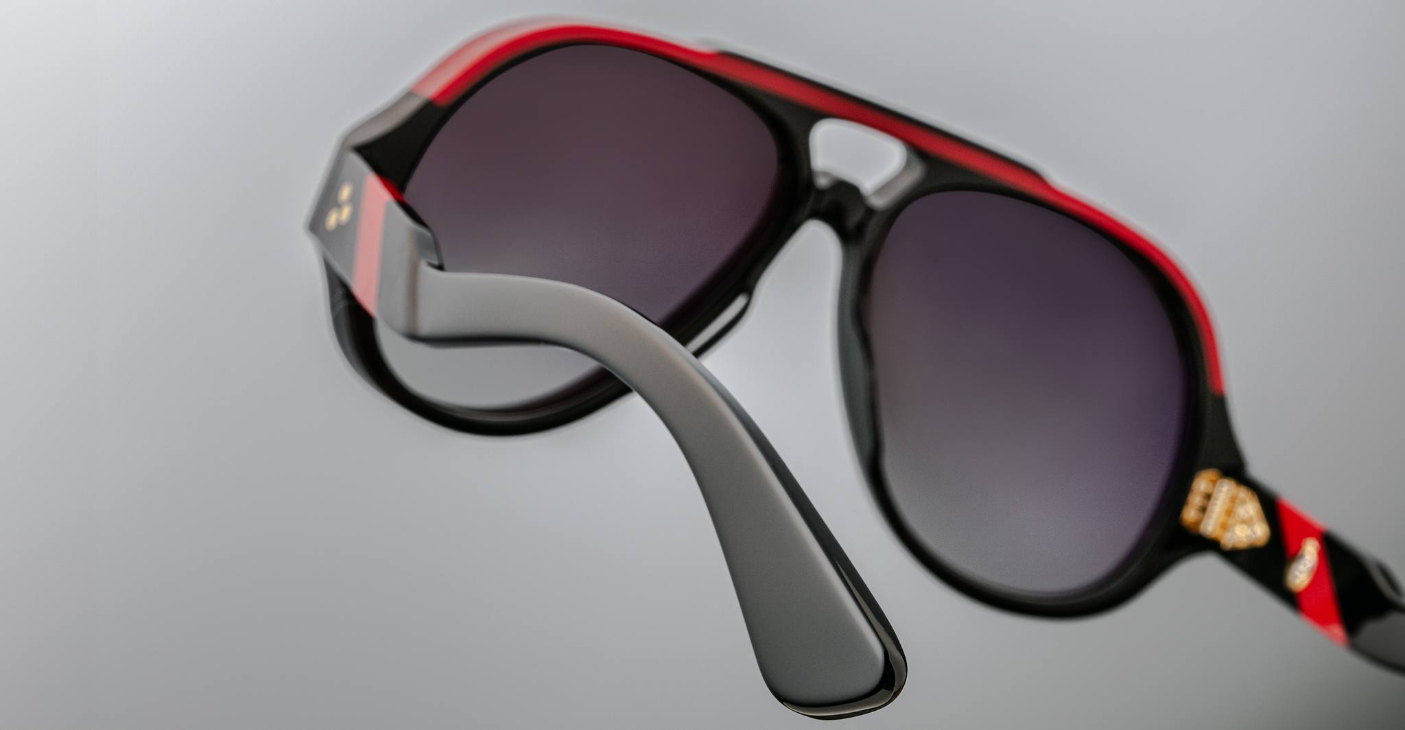 Jacques Marie Mage Orion in Nightfall JMMOR-9N