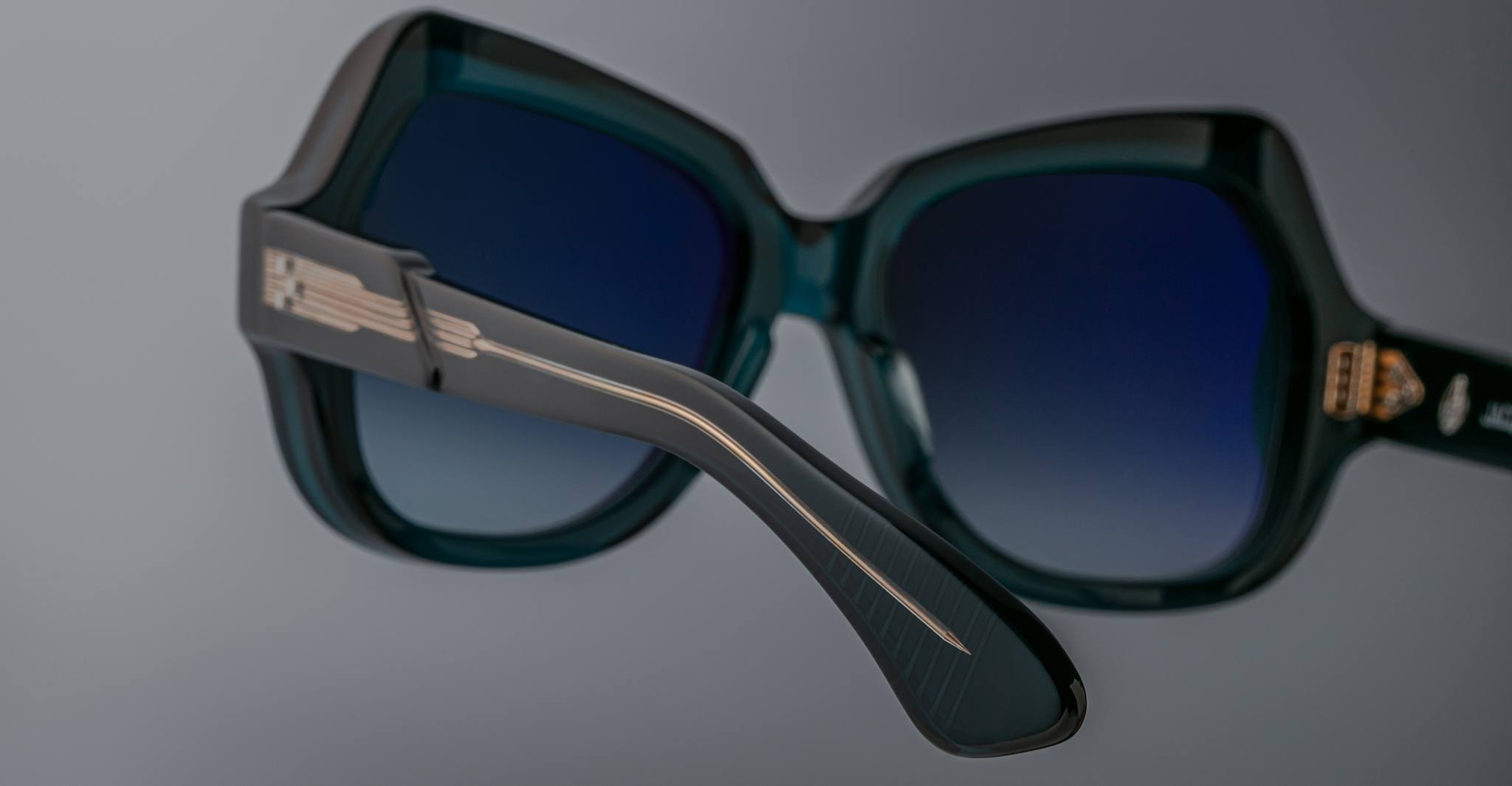 Jacques Marie Mage Perreti in Indigo JMMPE-9F