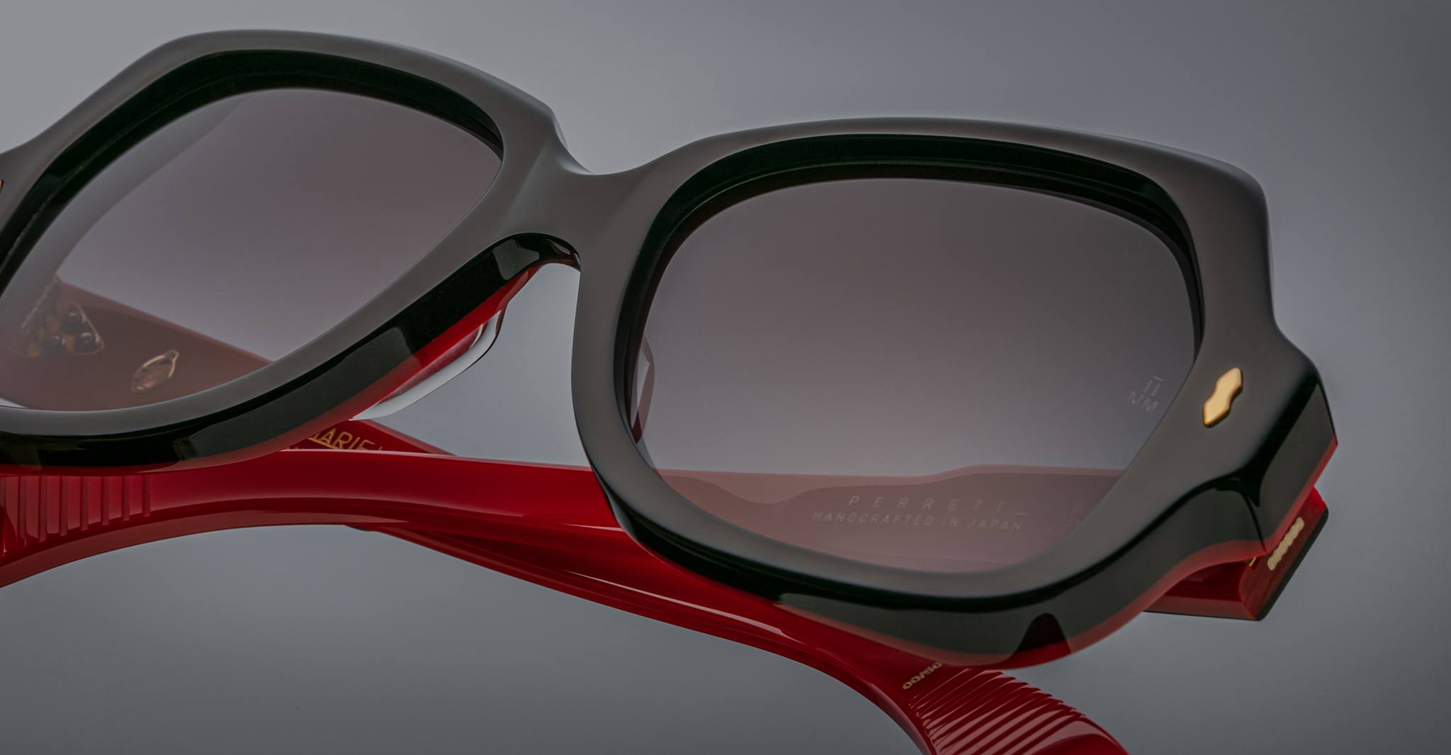 Jacques Marie Mage Perreti in Nightfall JMMPE-9N