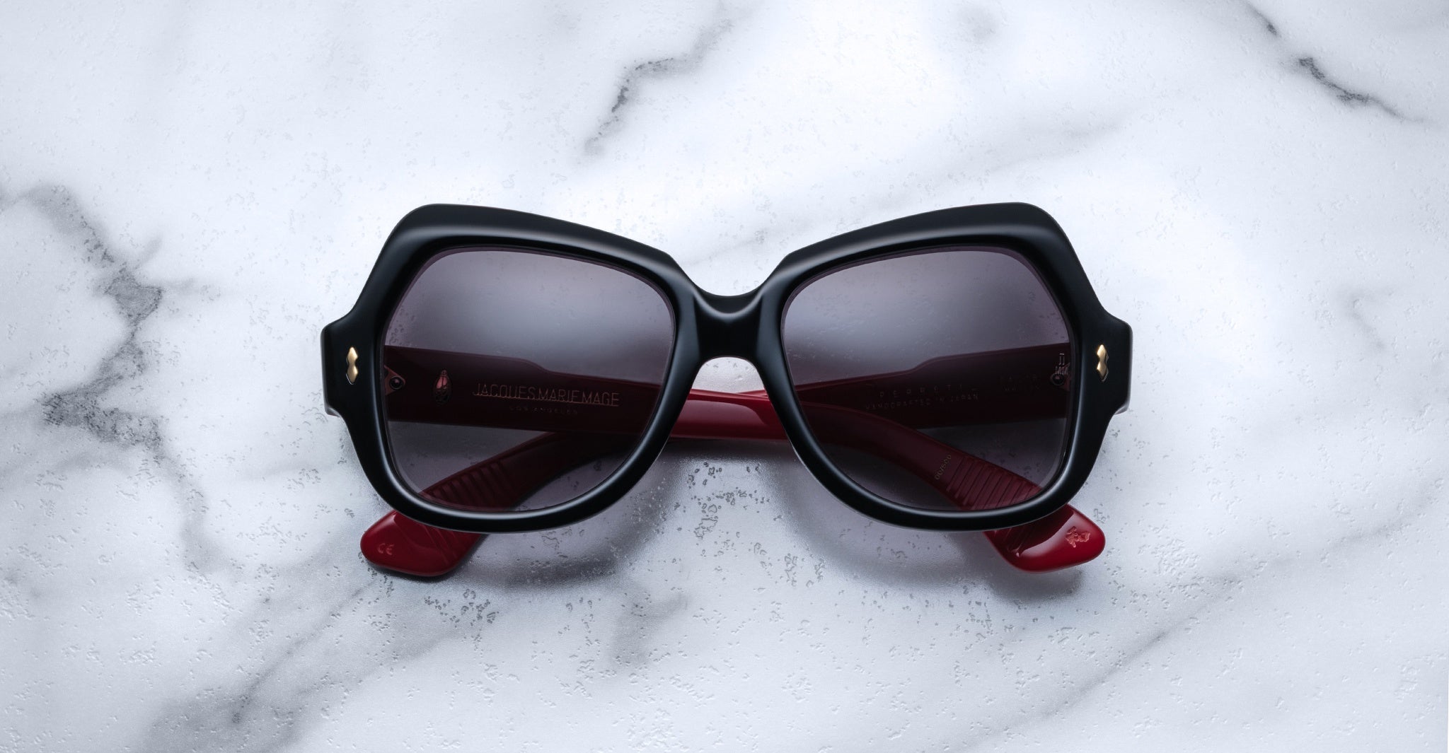 Jacques Marie Mage Perreti in Nightfall JMMPE-9N