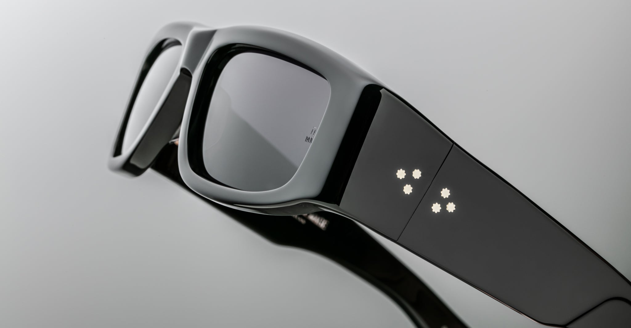 Jacques Marie Mage Romi in Black JMMRM-88