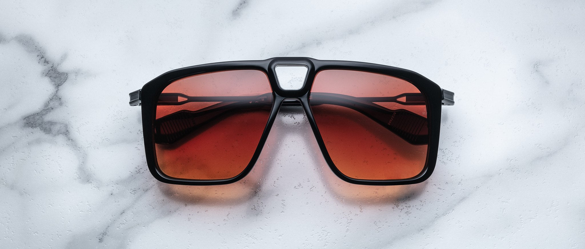 Jacques Marie Mage Savoy in Tropic JMMSP-6U