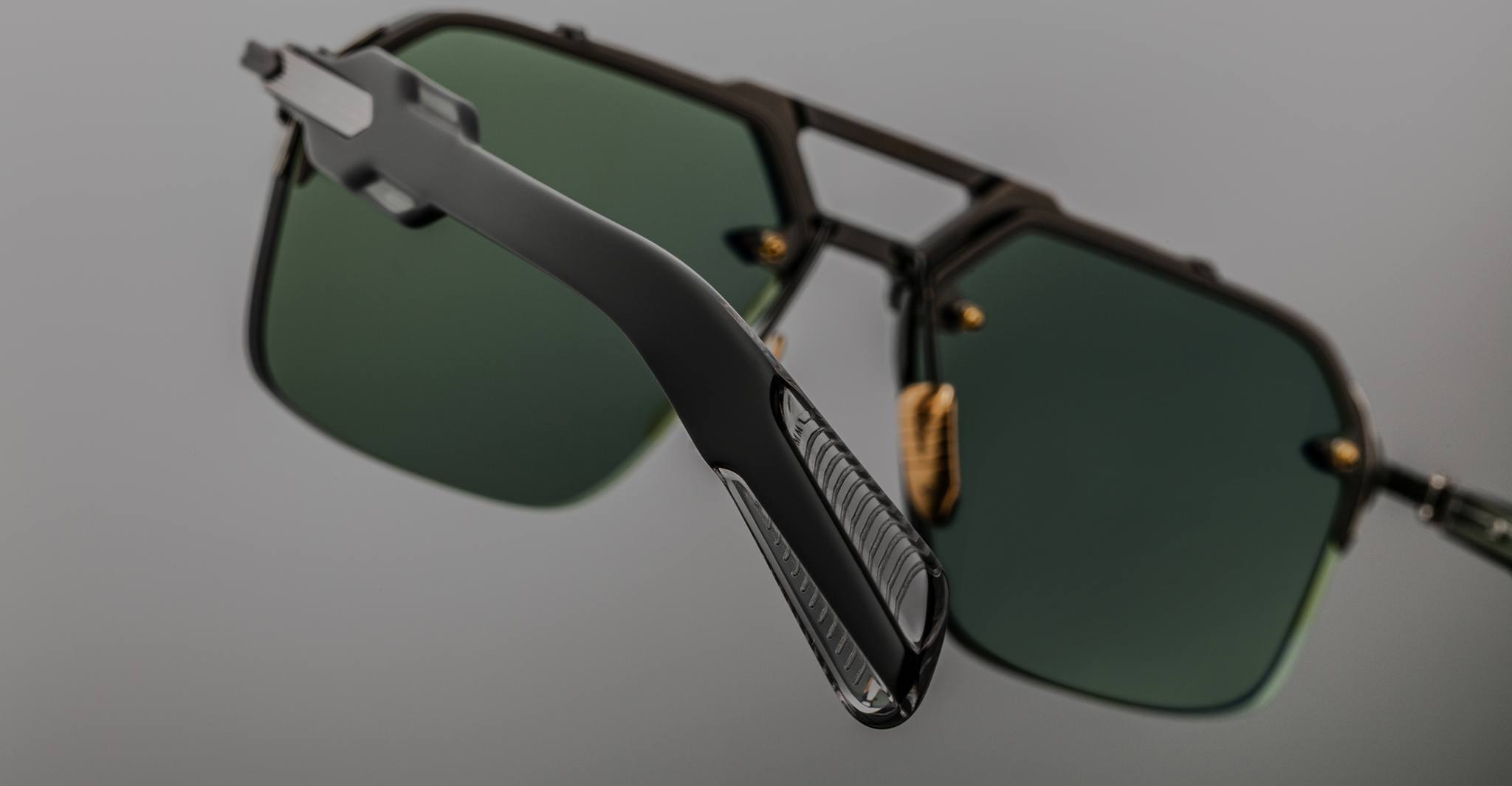 Jacques Marie Mage Silverton in Gunmetal JMMSVR-5M