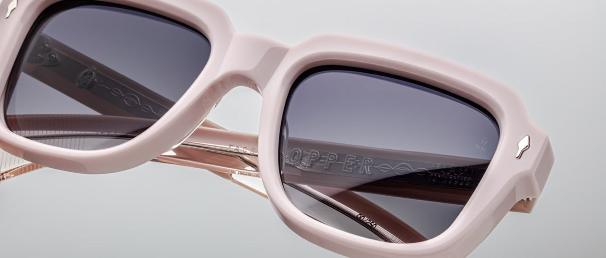 Jacques Marie Mage Taos in Marshmallow JMMRT-11X