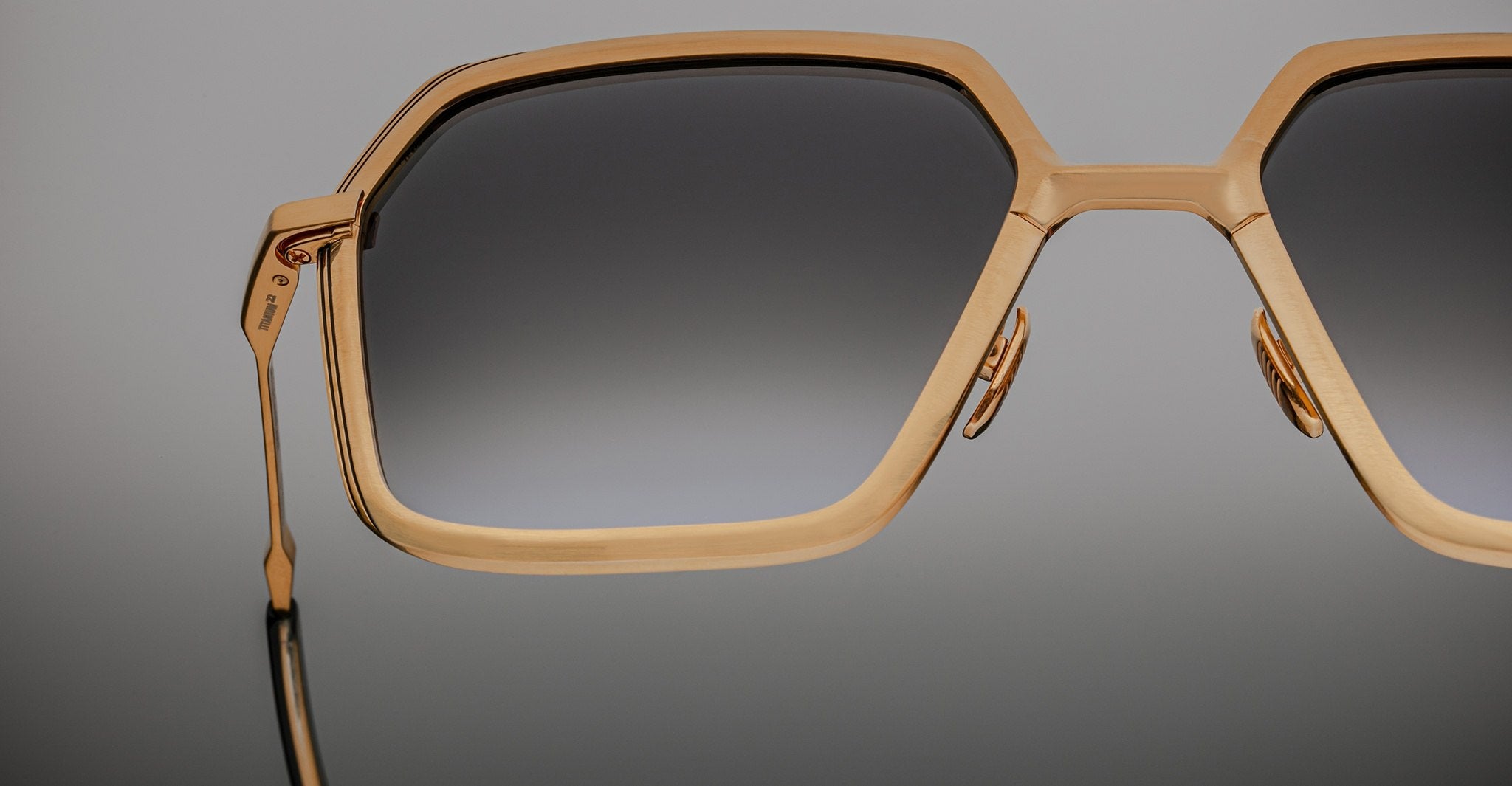 Jacques Marie Mage Ugo in Gold JMMUG-40