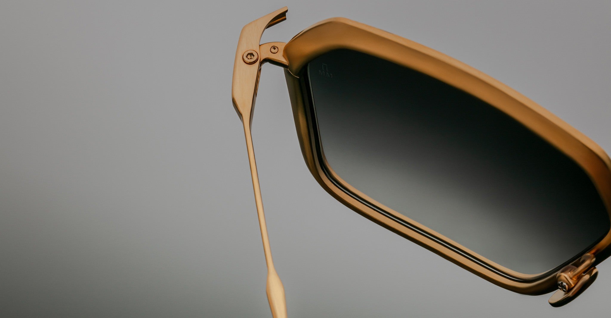 Jacques Marie Mage Ugo in Gold JMMUG-40