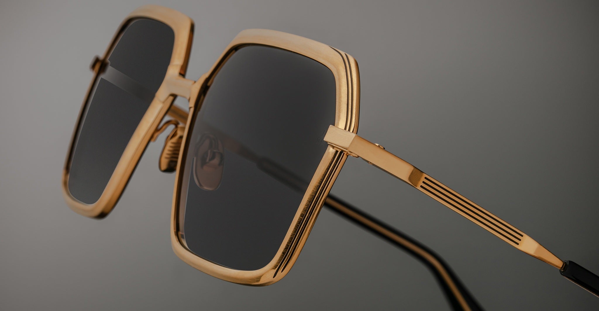 Jacques Marie Mage Ugo in Gold JMMUG-40