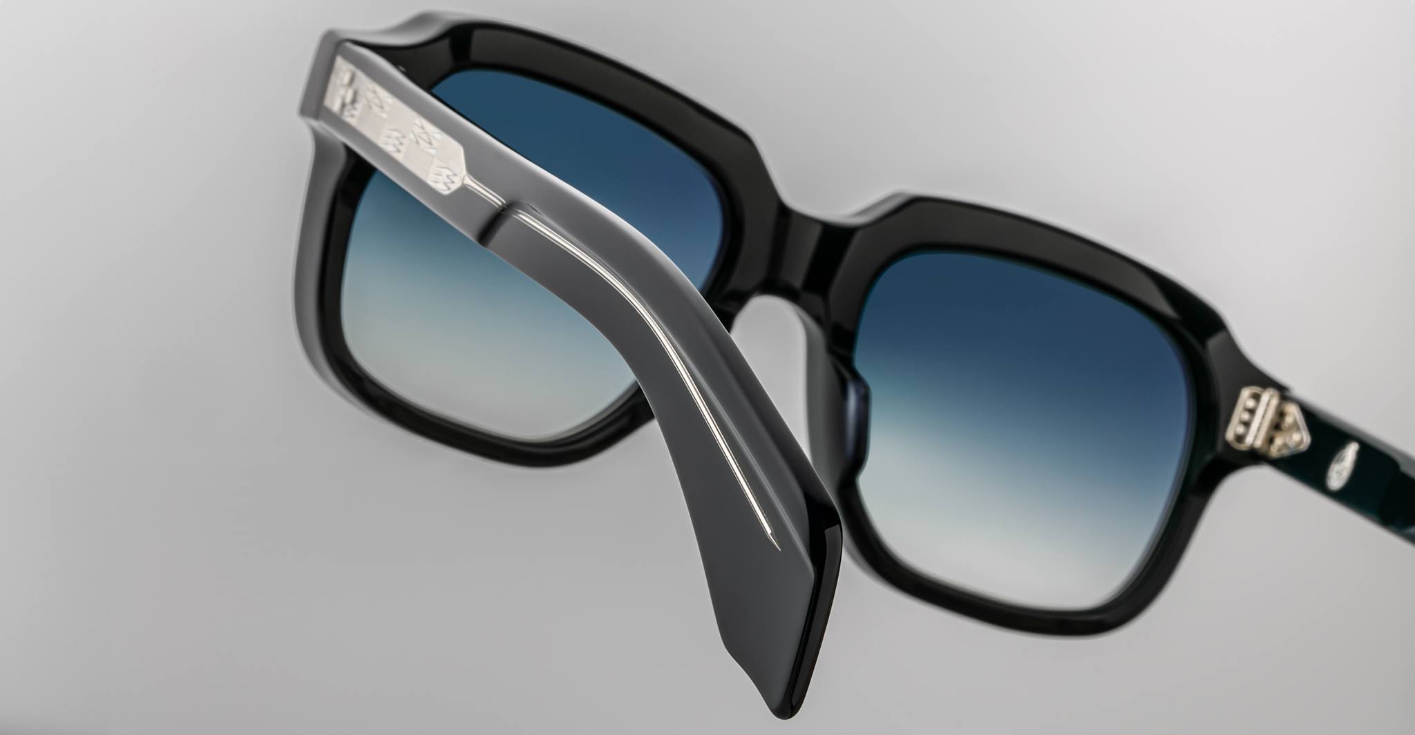 Jacques Marie Mage Union in Regal JMMUN-11K