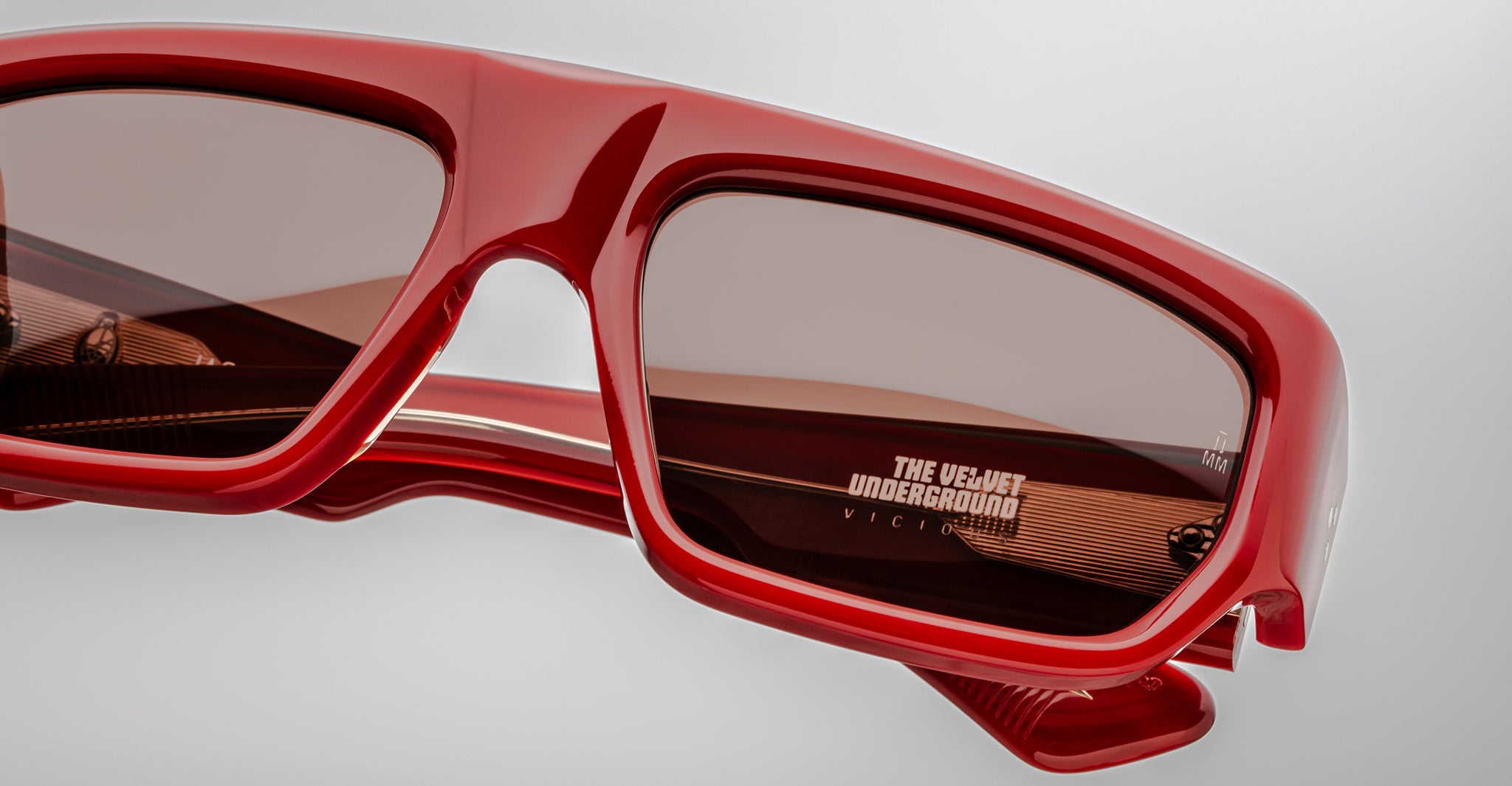 Jacques Marie Mage Vicious in Vermillion JMMVU-8L