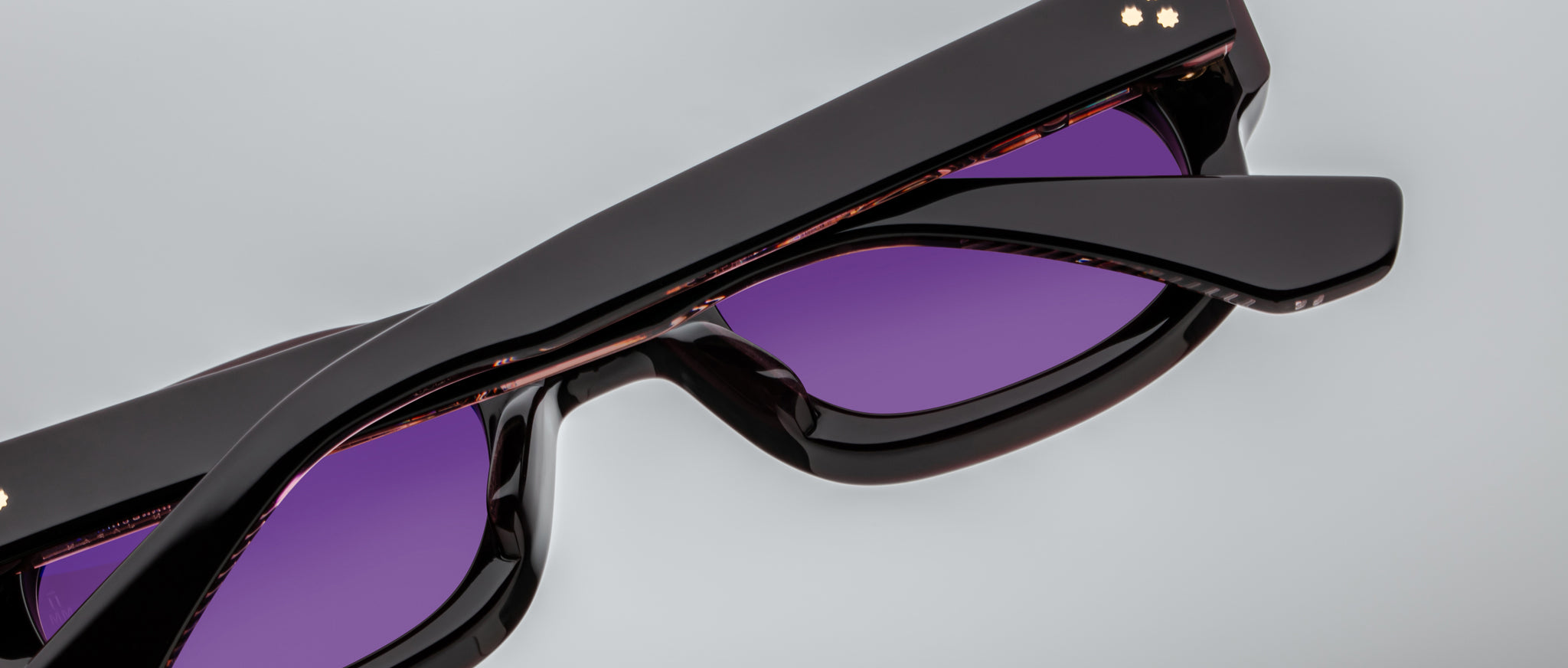 Jacques Marie Mage Whiskeyclone in Aubergine JMMWC-11U