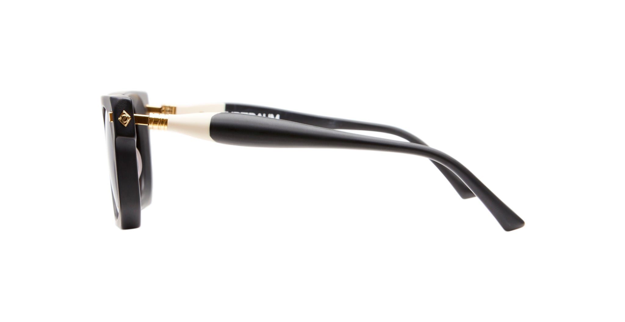 Kuboraum J3 BM in Black Matte KRS0J3BM000000SP
