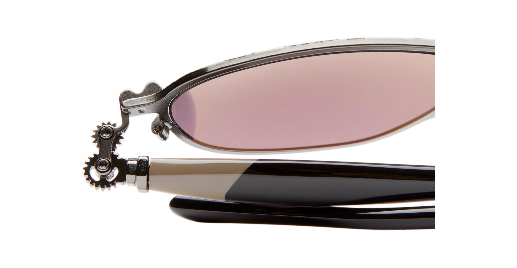 Kuboraum J71 Sunglass in Color RH Gunmetal Temple Detail