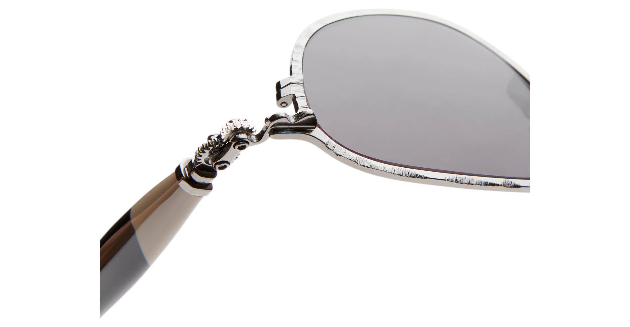 Kuboraum J71 Sunglass in Color RH Gunmetal Hinge Detail