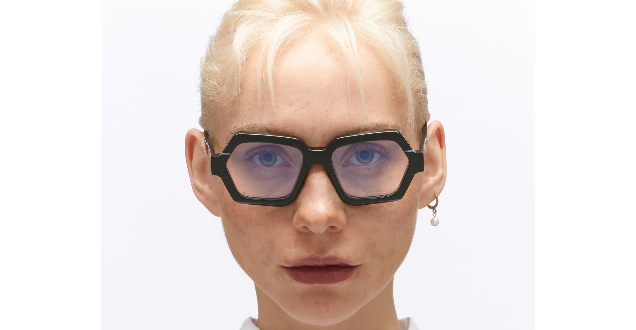Kuboraum K38 Optical Frame in BS Black Shine KROK38BS000000OP