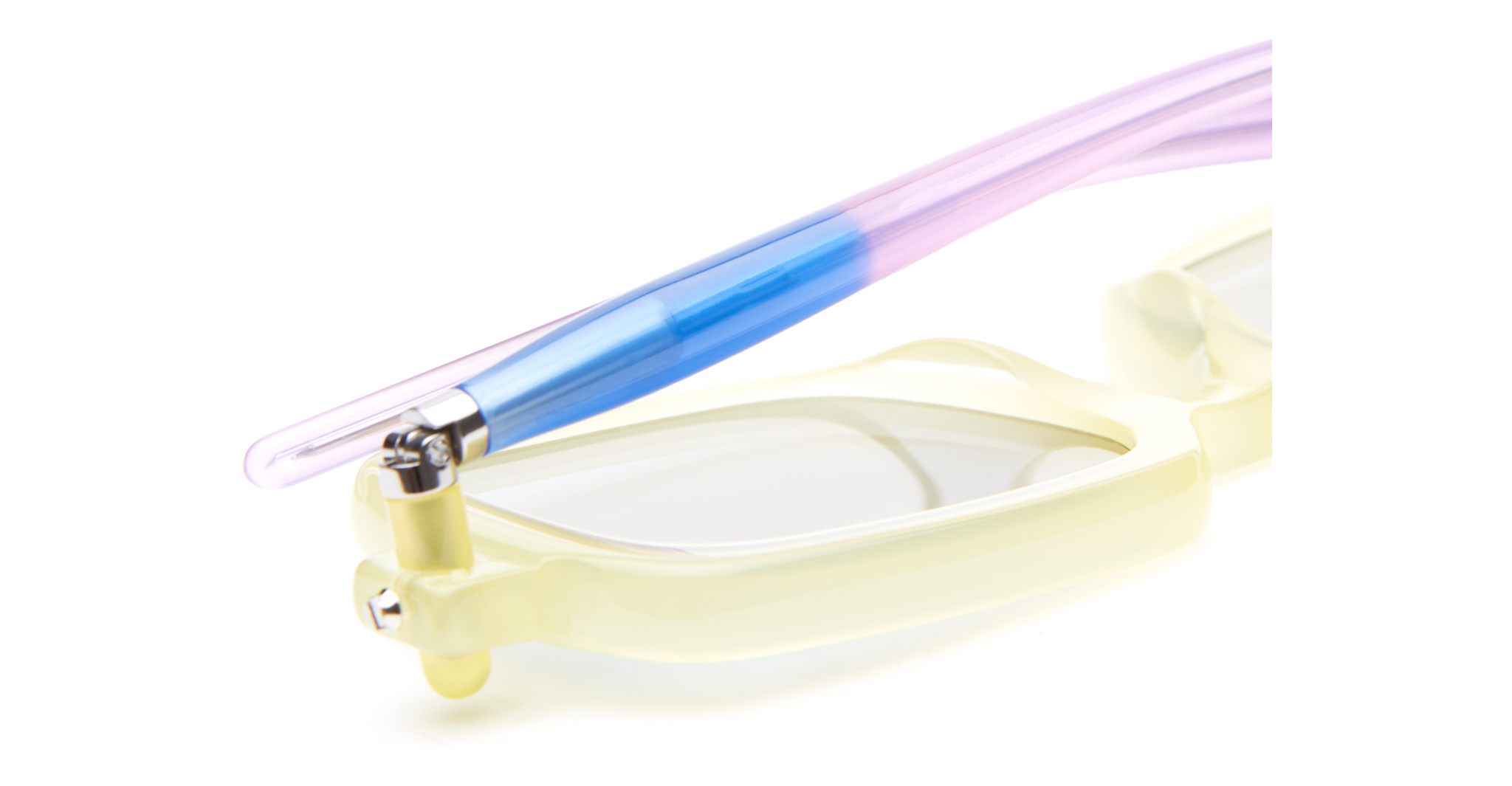 Kuboraum P2 YW Pale in Yellow with Blue and Lilac KRS0P2YW0000002C