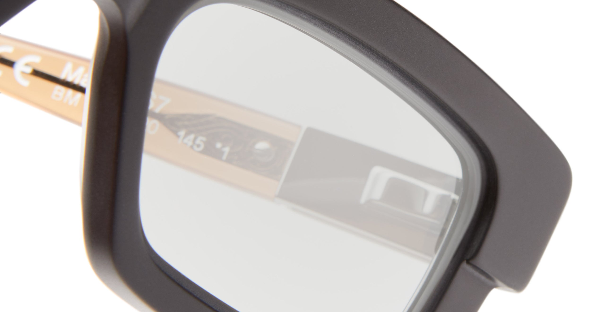 Kuboraum S7 BM Sunglass in Black Matte KRS0S7BM0000002F