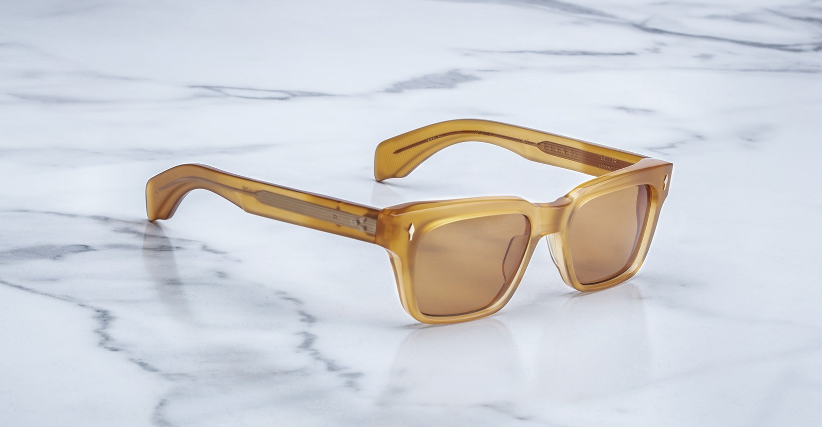 Jacques Marie Mage Molino in colorway Wax JMMML-4O