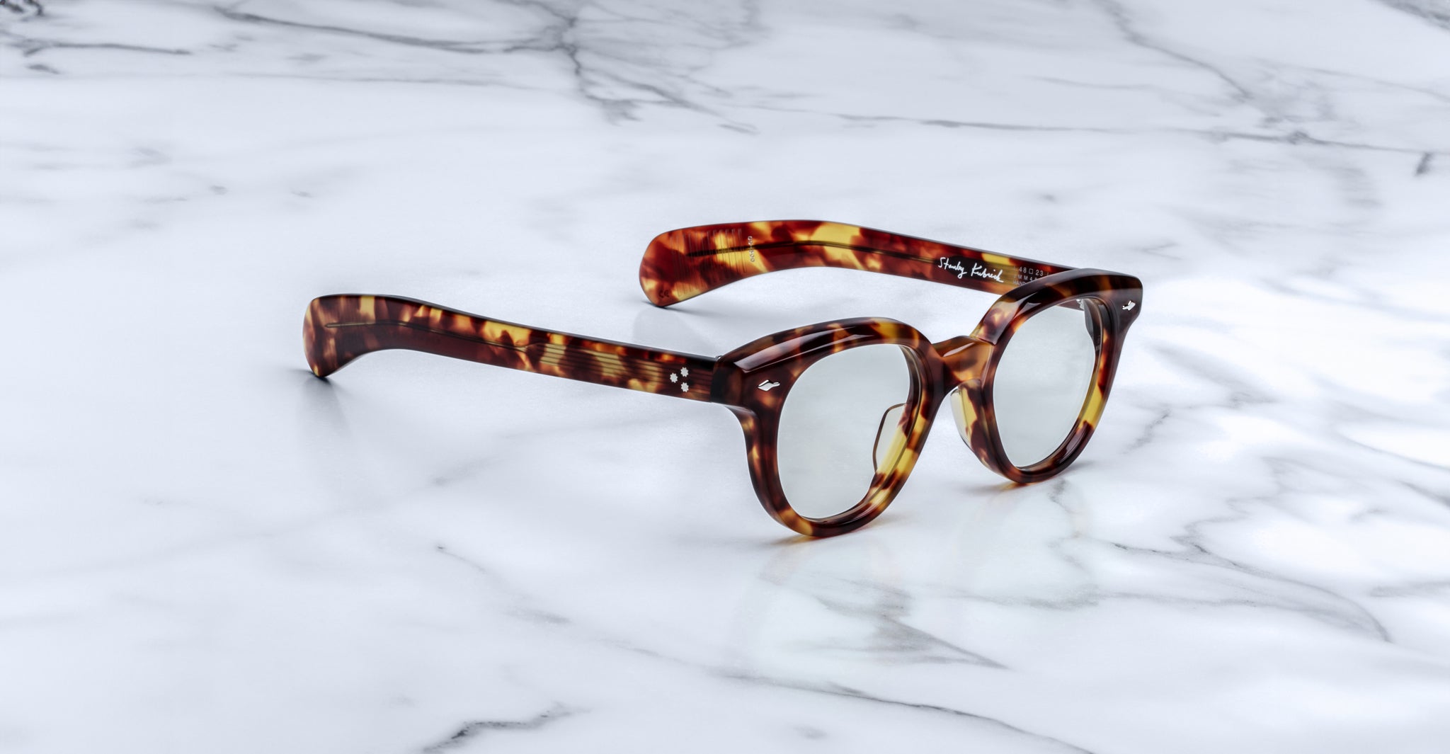 Jacques Marie Mage 1948 in Baltic Optical JMM48RX-2Q