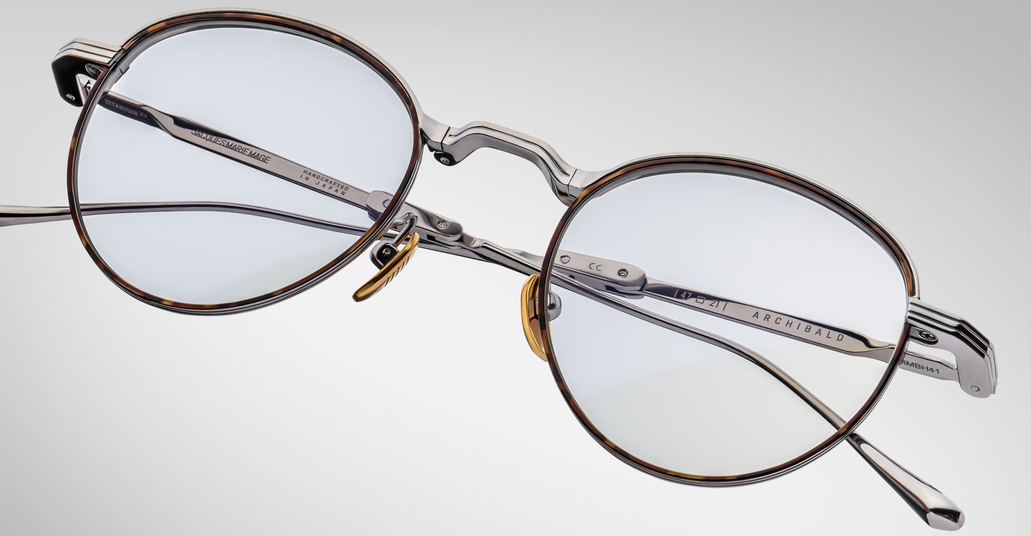 Detailed view of the front of the Jacques Marie Mage Archibald Sunglass in Silver Colorway