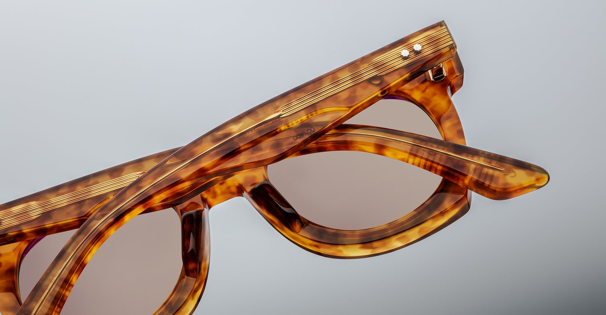 Jacques Marie Mage Ava in Camel JMMAV-1R