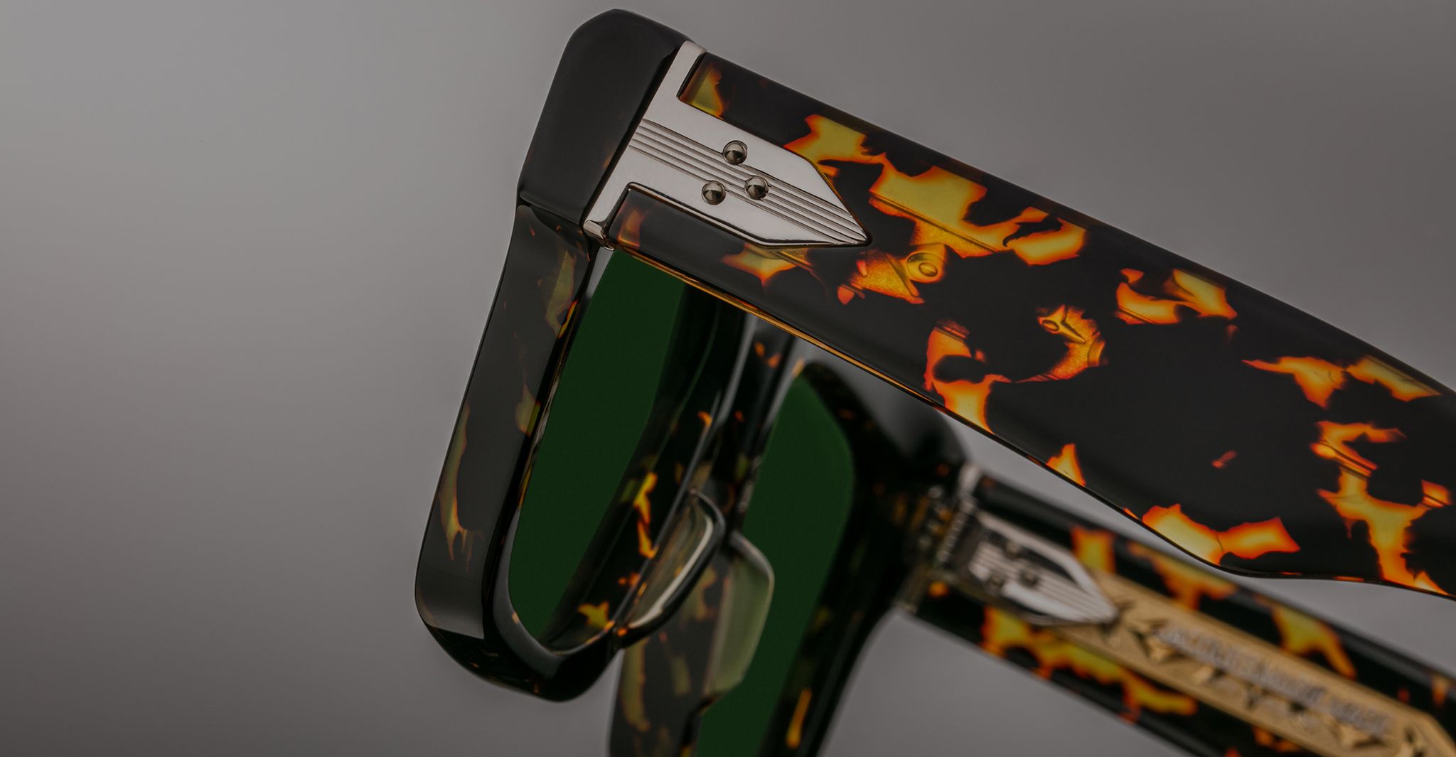 Jacques Marie Mage Belize in Tokyo Tortoise JMMLZ-2W