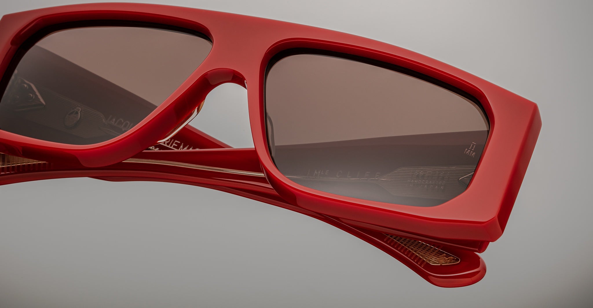 Jacques Marie Mage Cliff in Vermillion JMMCLF-8L