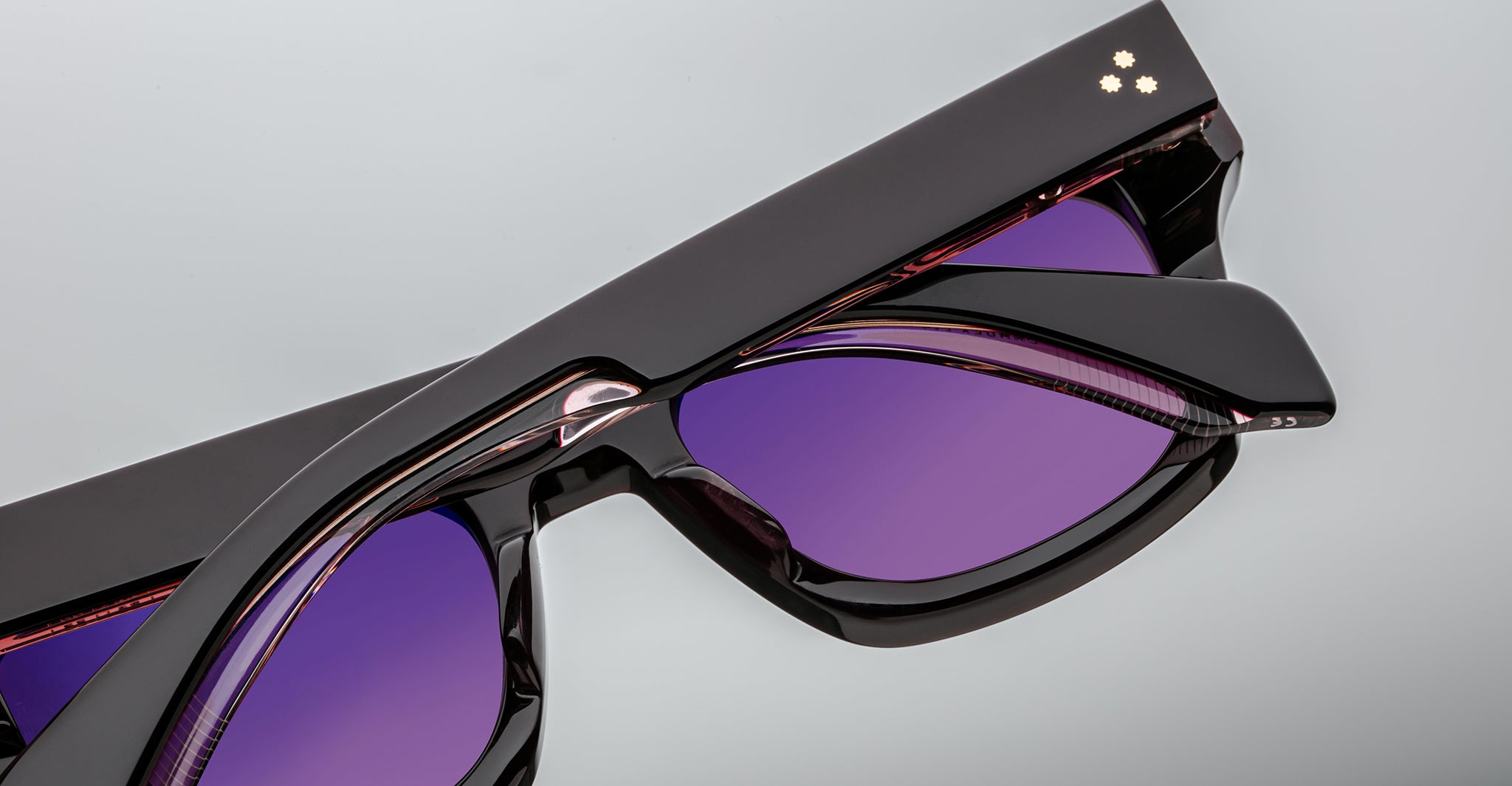 Jacques Marie Mage Dealan 53 in Aubergine JMMDEX-11U