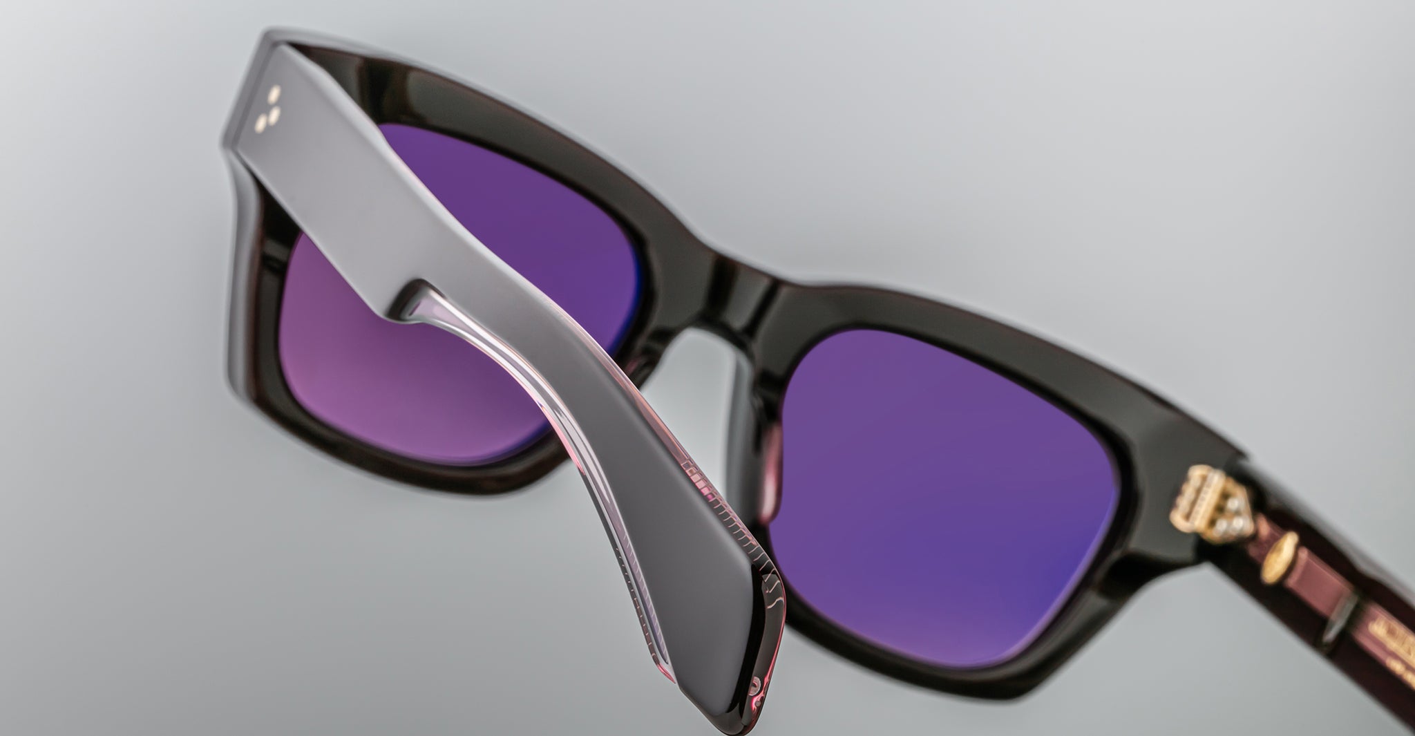 Jacques Marie Mage Dealan 53 in Aubergine JMMDEX-11U