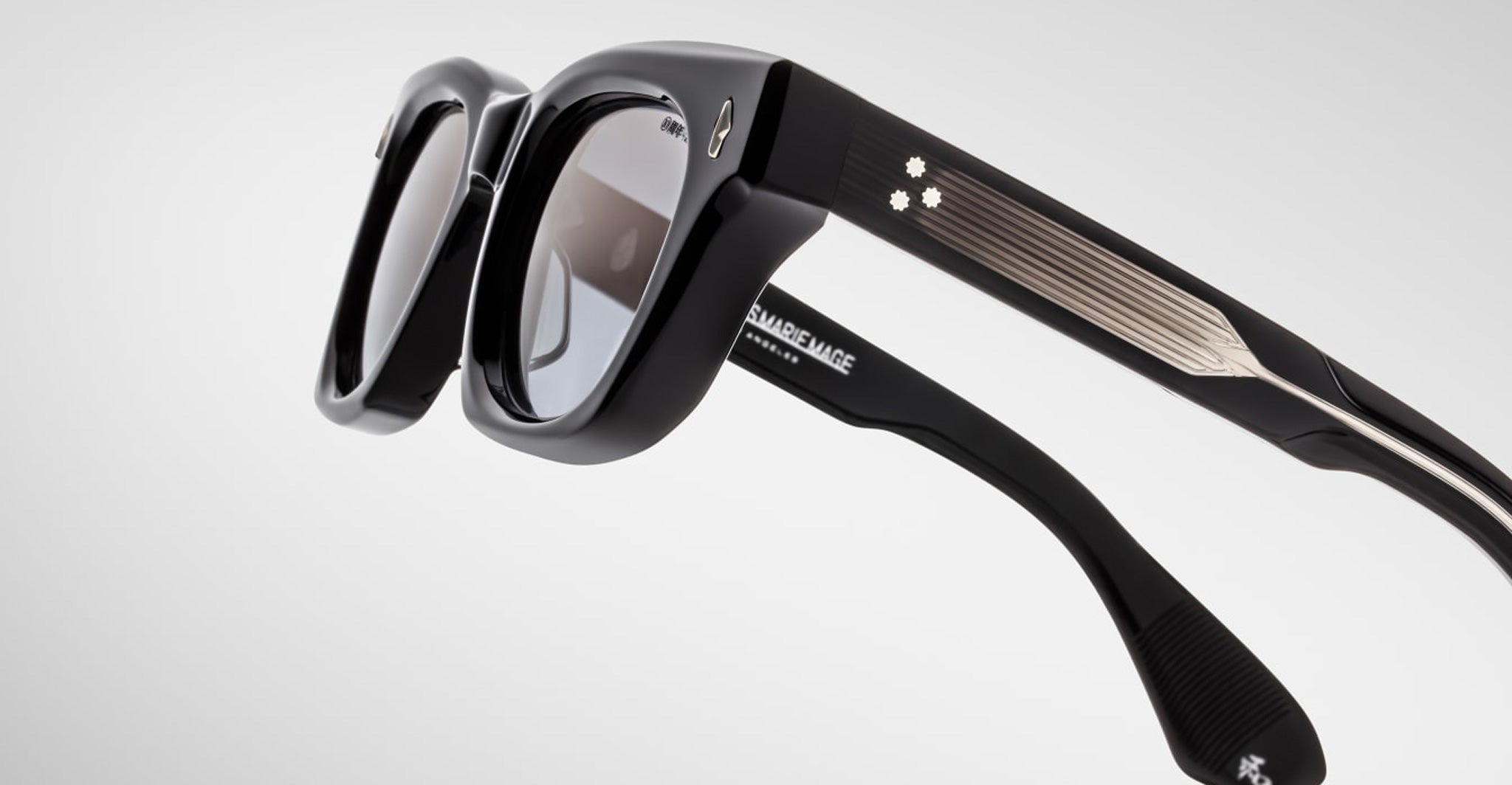 Jacques Marie Mage Dealan in Decade JMMDE-10Y1