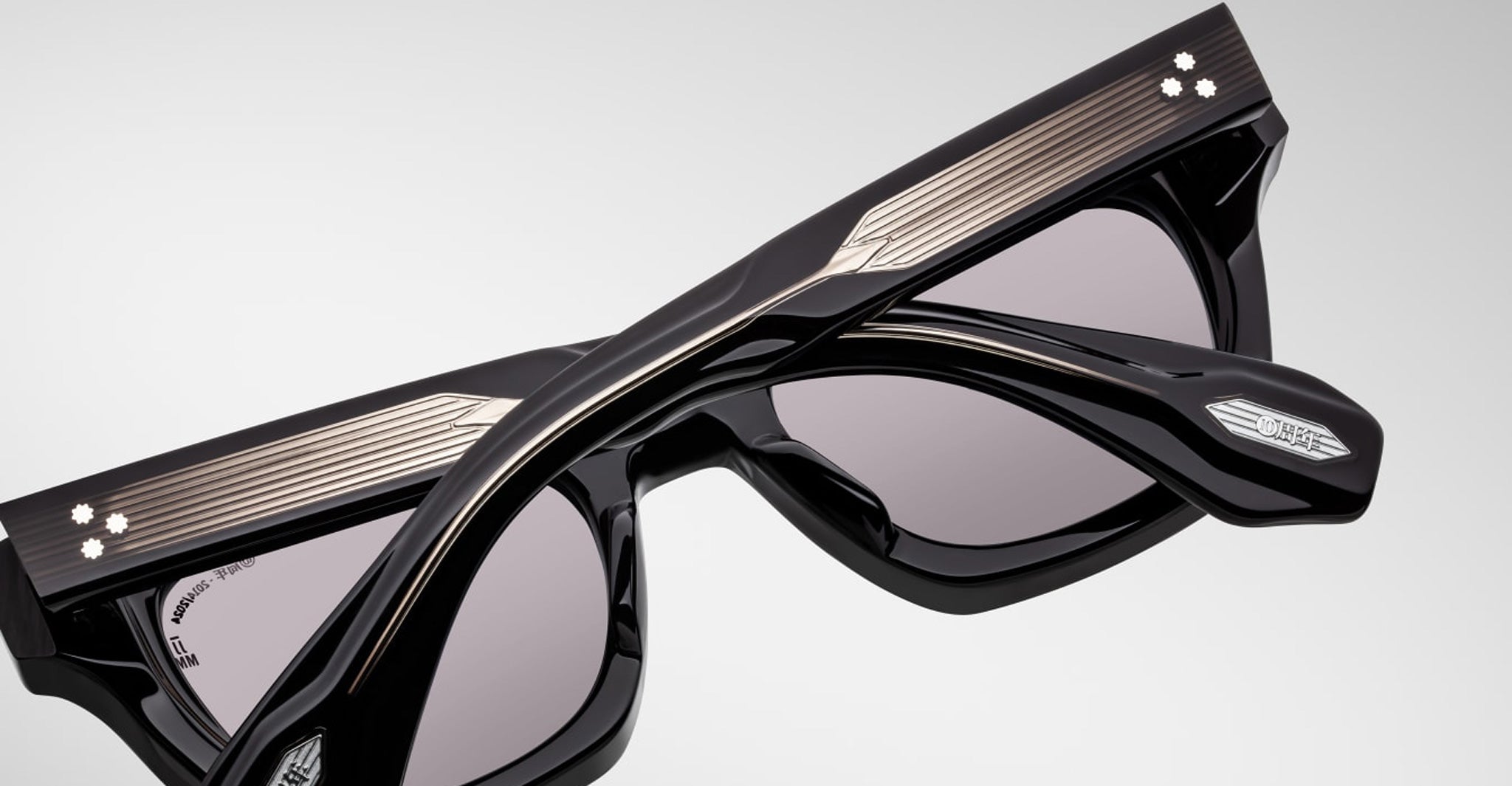 Jacques Marie Mage Dealan in Decade JMMDE-10Y1