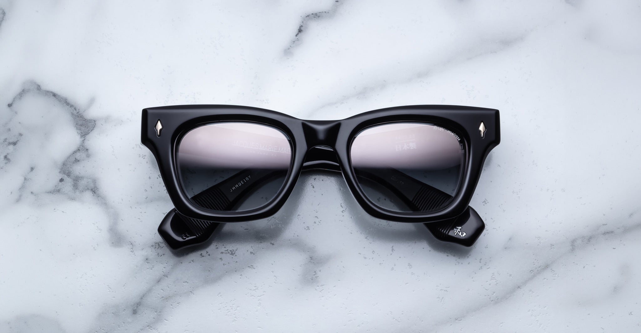 Jacques Marie Mage Dealan in Decade JMMDE-10Y1