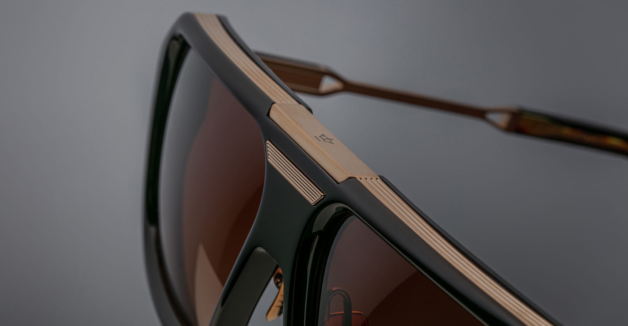 Jacques Marie Mage Donohu in Noir JMMDH-01