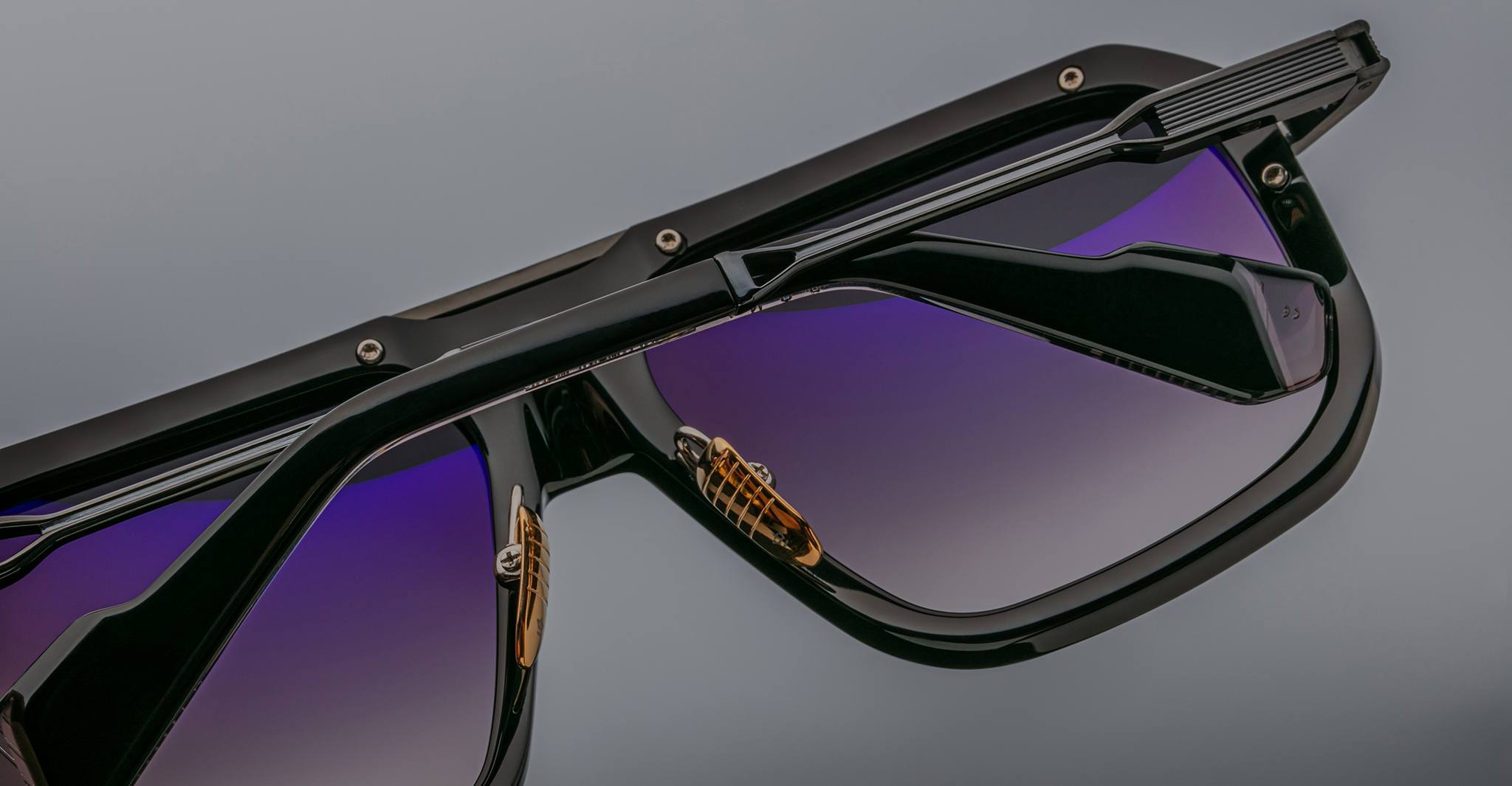 Jacques Marie Mage Donohu in Oberon JMMDH-10K