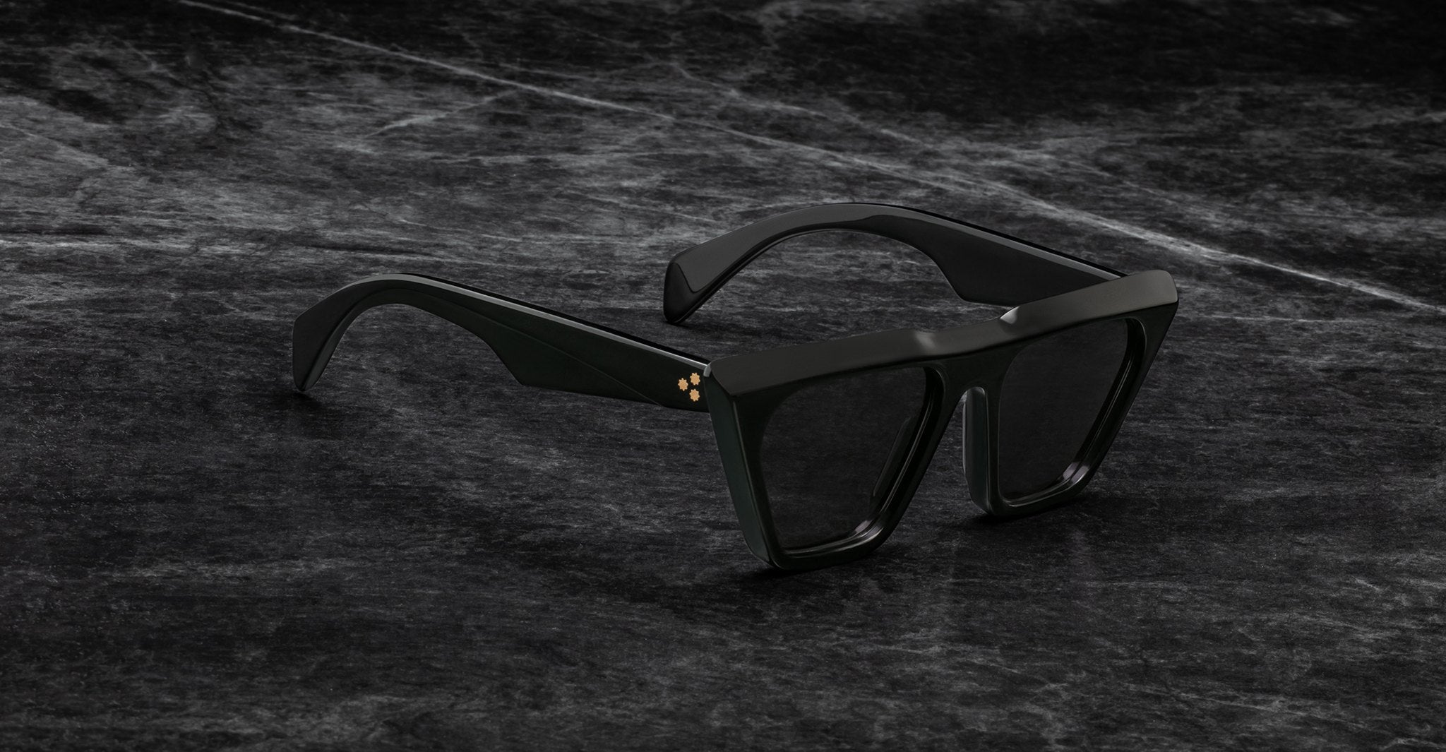 Jacques Marie Mage Eva in Black JMMEA-88