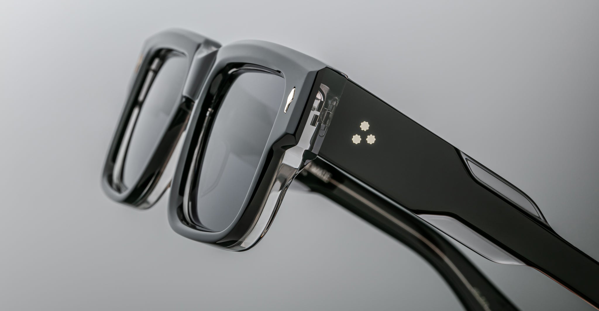 Jacques Marie Mage Hemmings in Apollo JMMHS-7W