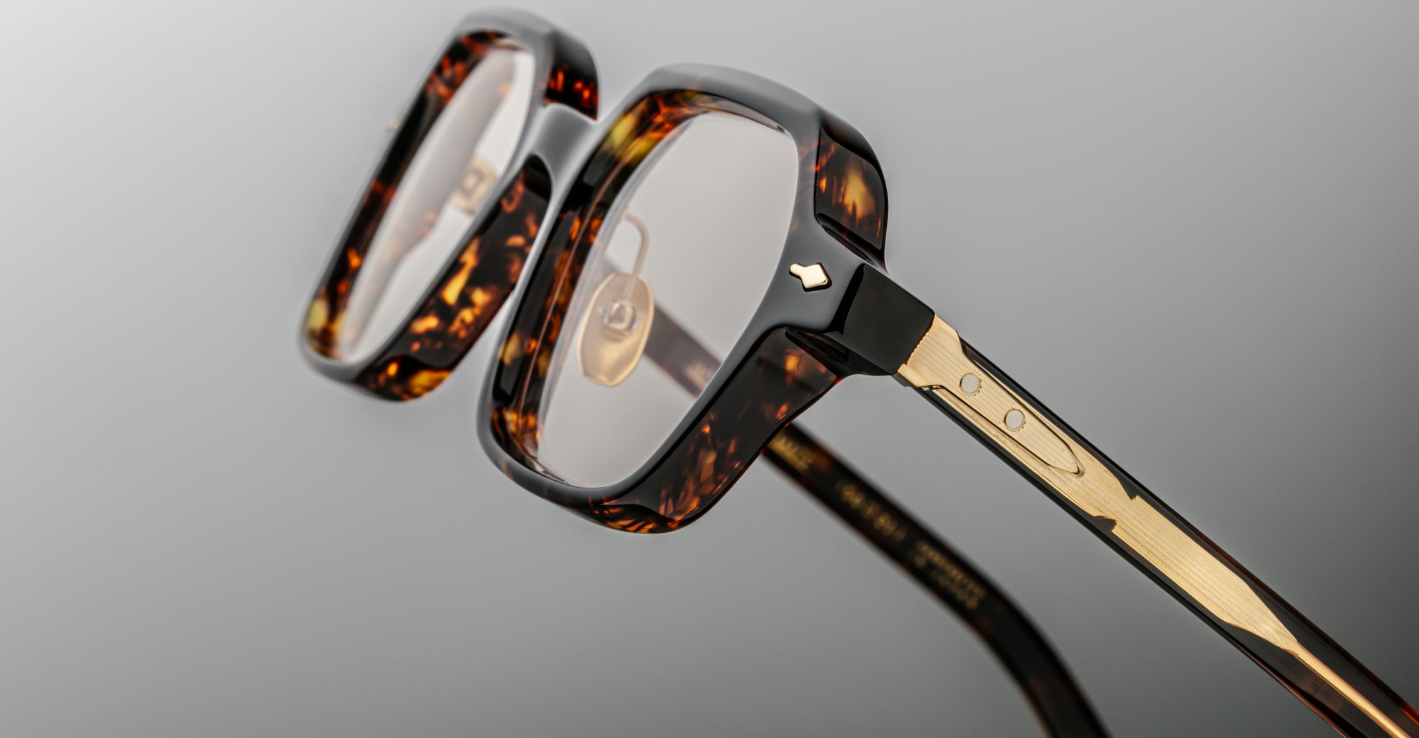 Jacques Marie Mage Holden in Agar OpticalJMMHOLRX-6D