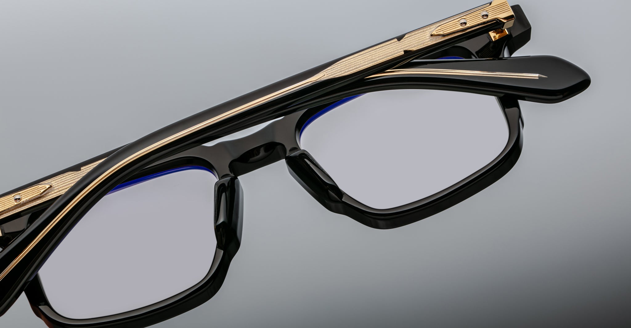 Jacques Marie Mage Moscova Frame in Stallion JMMMSRX-13F